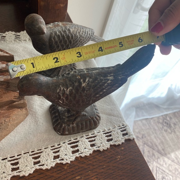 Vintage cast iron bird statues - Picture 3 of 5